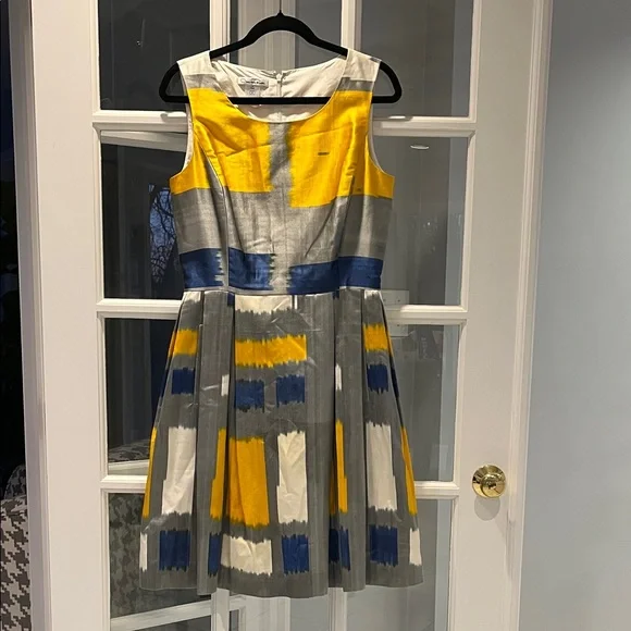 Oscar de la Renta 100% Silk Dress - Sz 10 - Picture 1 of 4